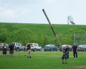 caber-toss2